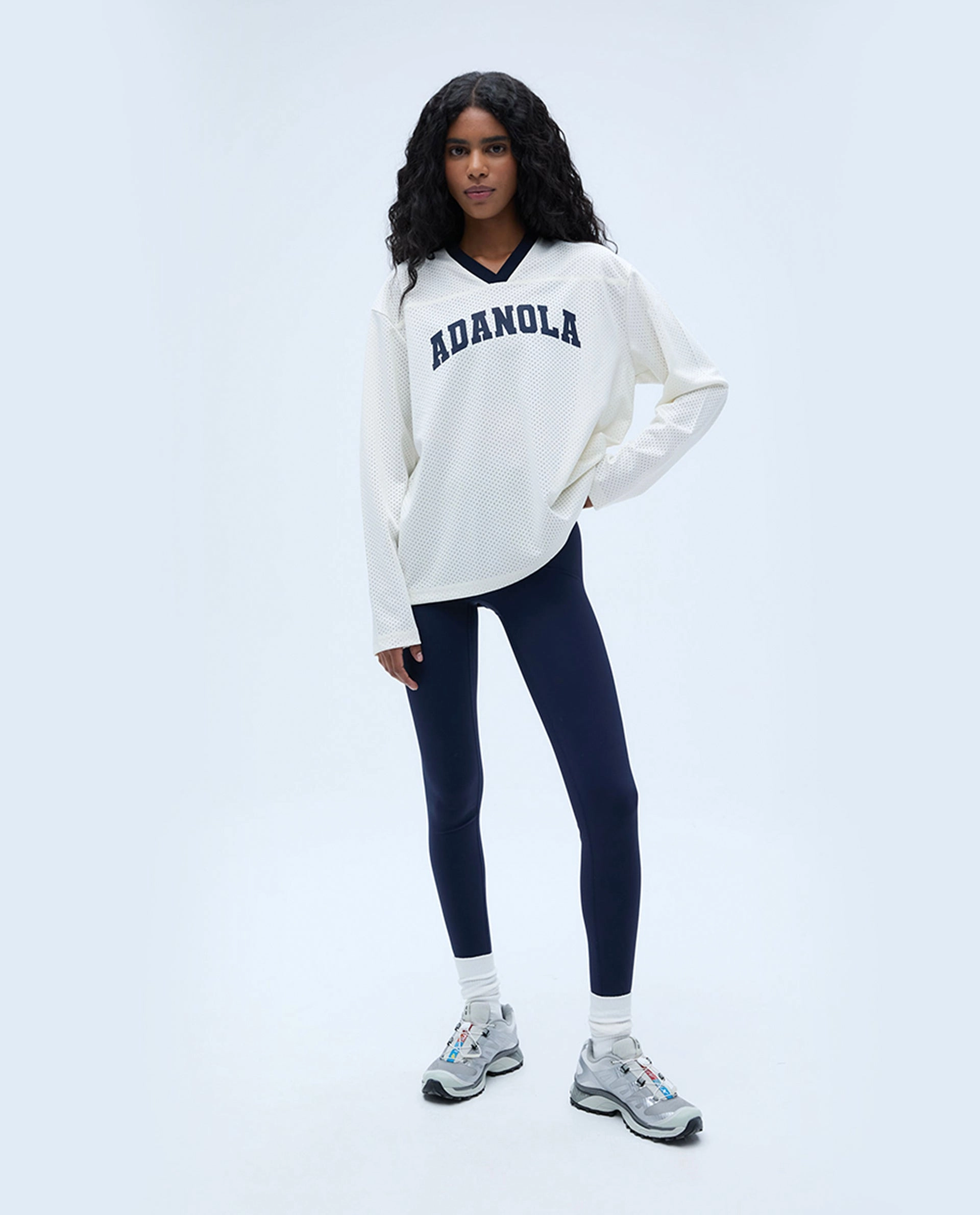 Mesh Long Sleeve Sports Jersey - White/Navy Blue