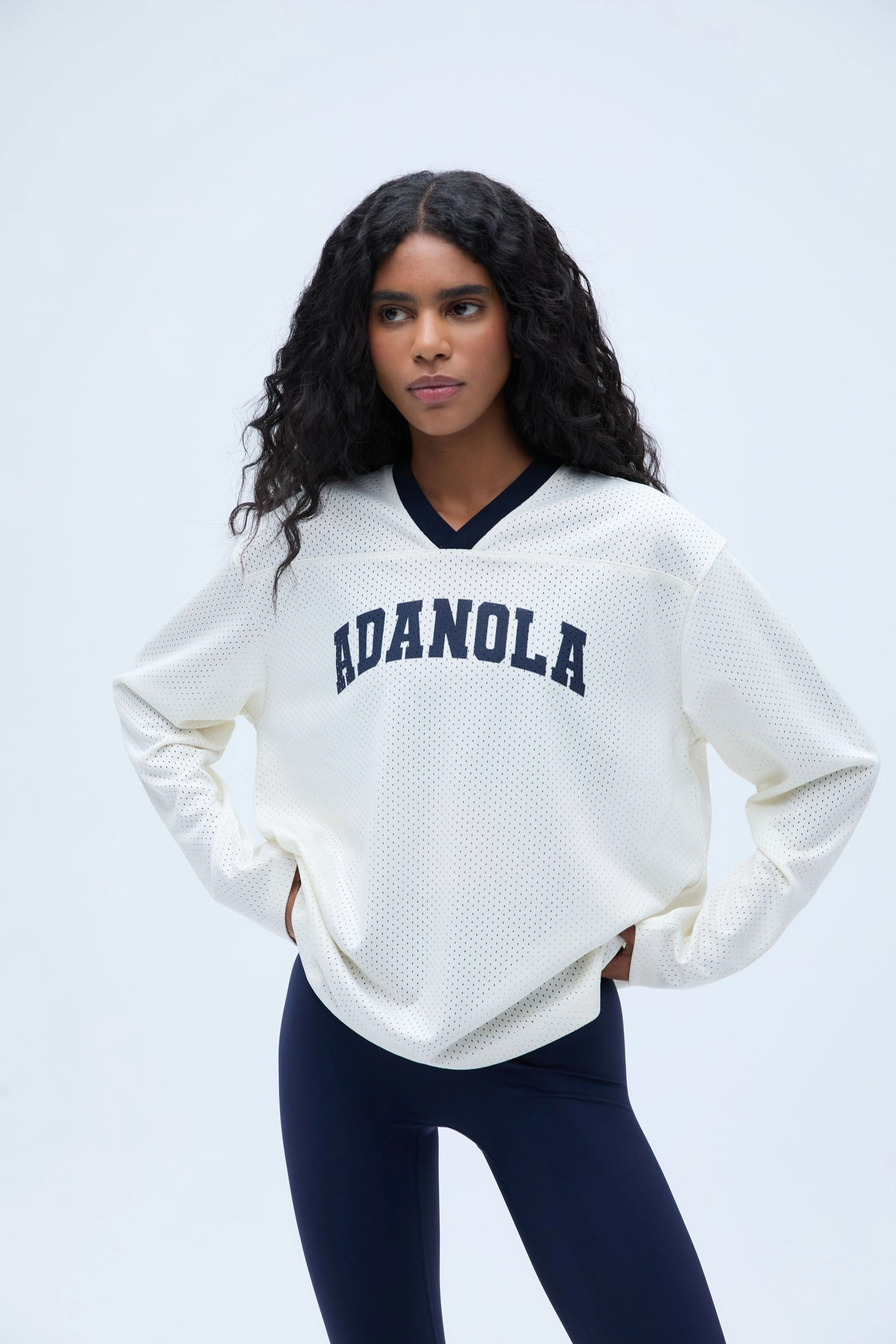 Mesh Long Sleeve Sports Jersey - White/Navy Blue