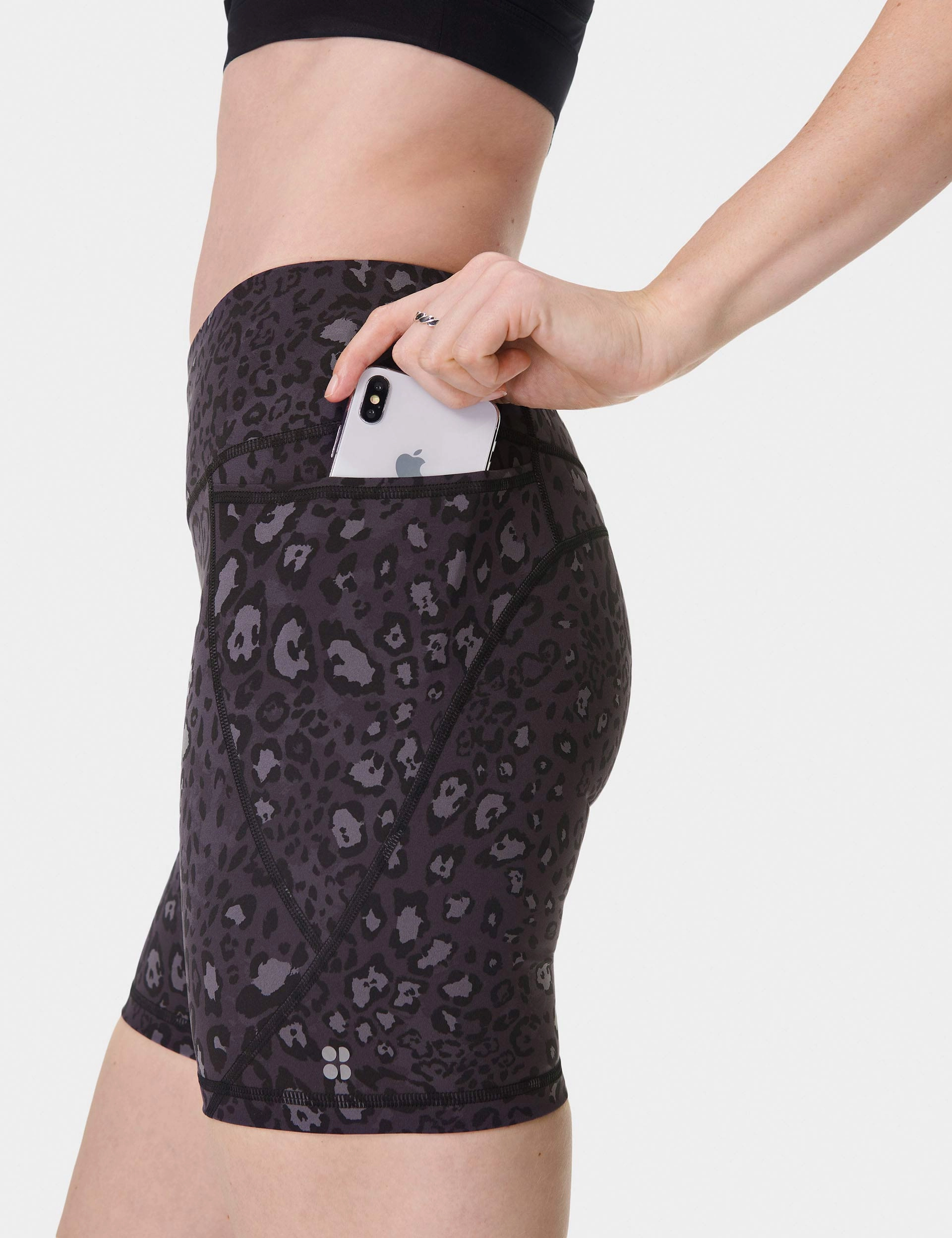 Power 6" Cycling Shorts - Black Luxe Leopard