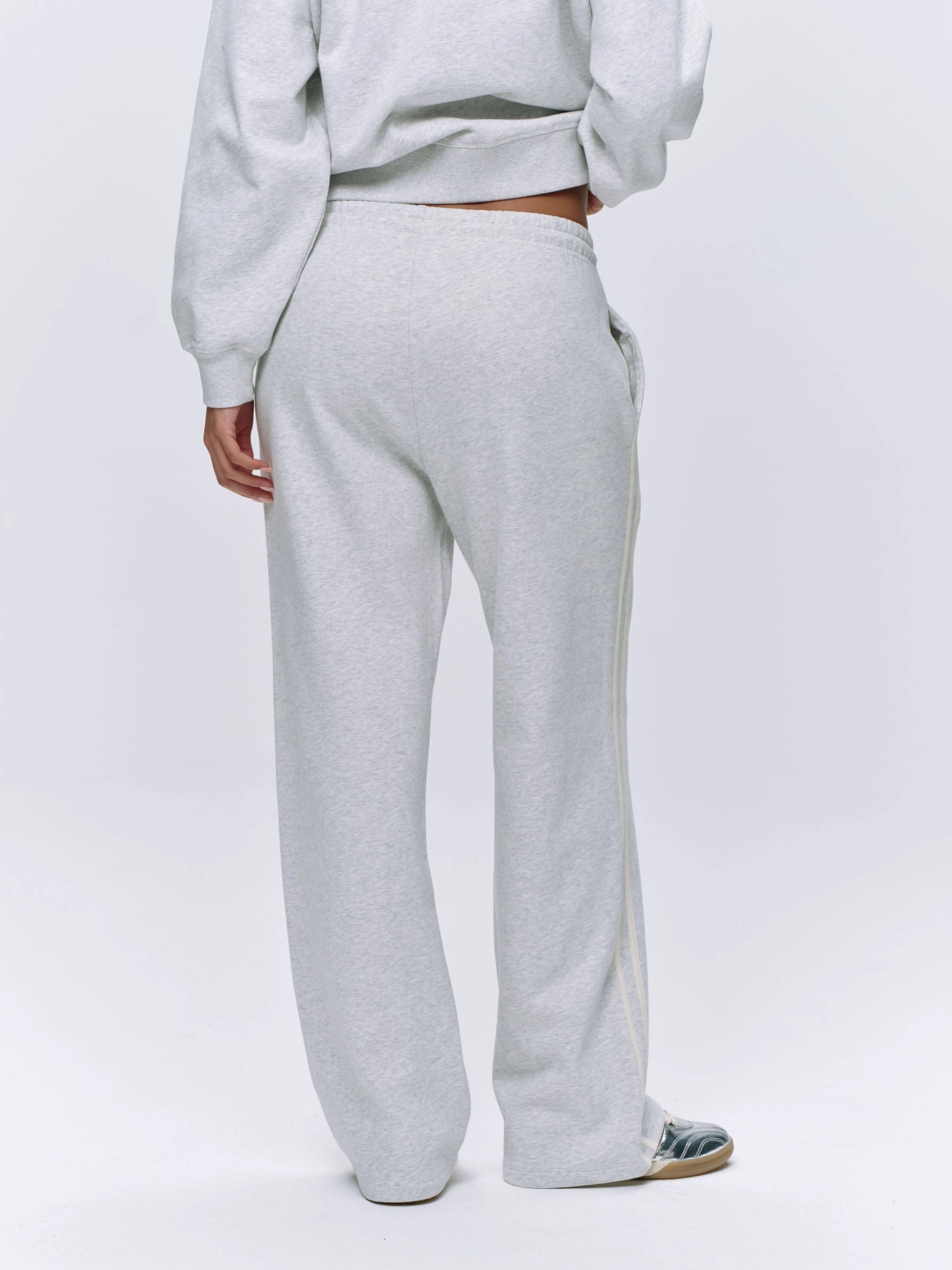 Varsity Loose Fit Sweatpants - Light Grey Melange/Marshmallow White